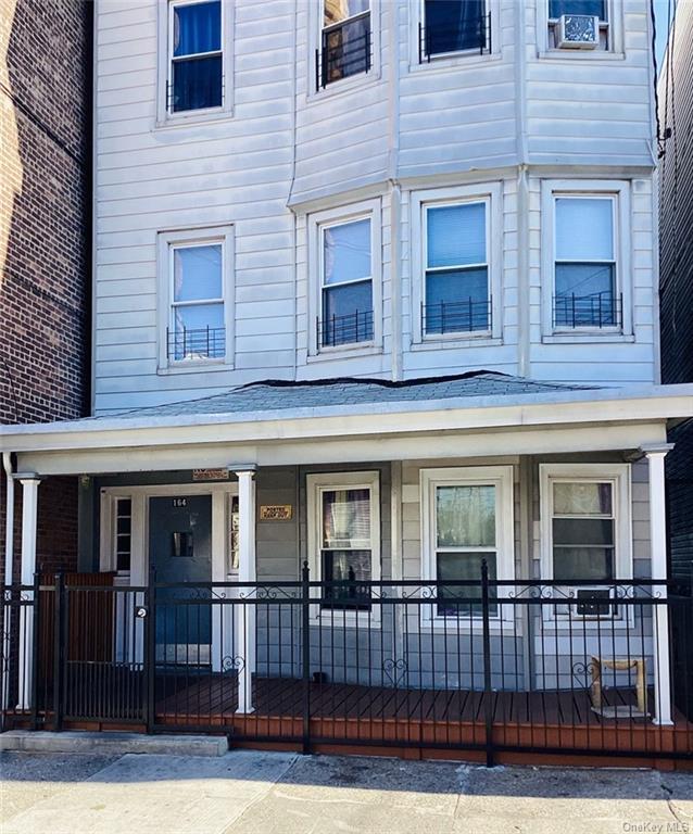 164 Ridge Ave Unit 2, Yonkers, NY 10703 Room for Rent in Yonkers, NY