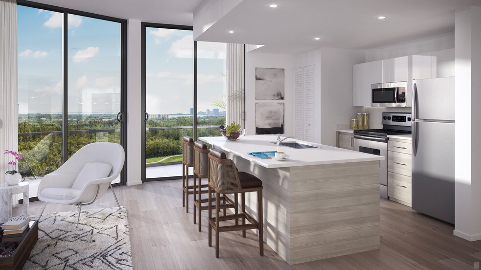 Foto principal - 15051 Biscayne Blvd