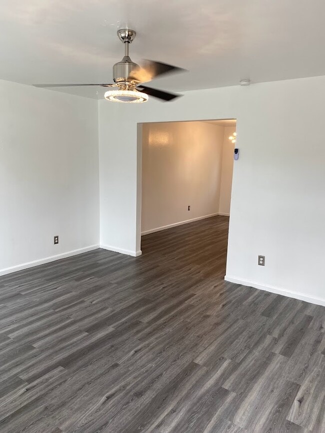 Foto del edificio - 3006 Benchwood Rd