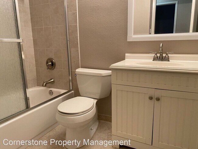 Foto del edificio - 2 br, 2 bath House - 1120 Cedar Gables Dr