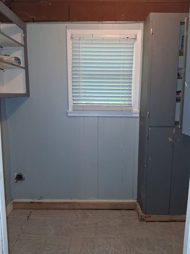 Building Photo - 3bed 2 bath in North East Jxn