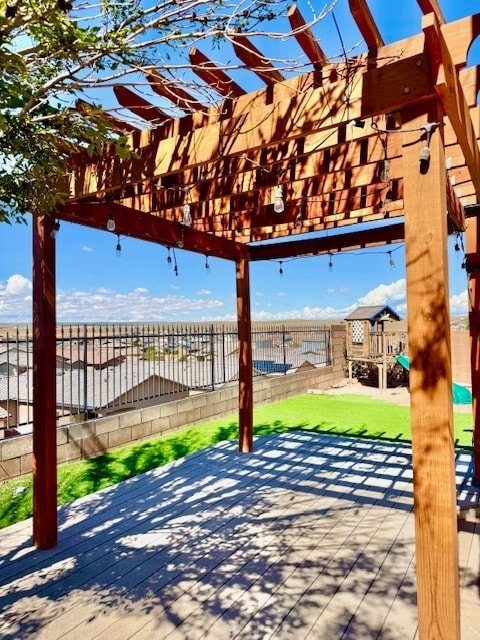 Building Photo - 1199 Mirador Loop N E