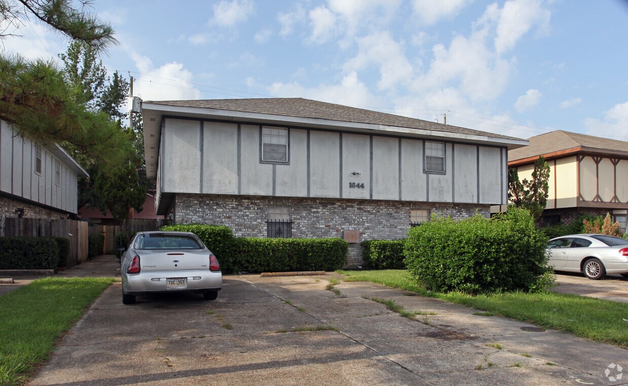 Building Photo - 1644-1648 Gary Ct