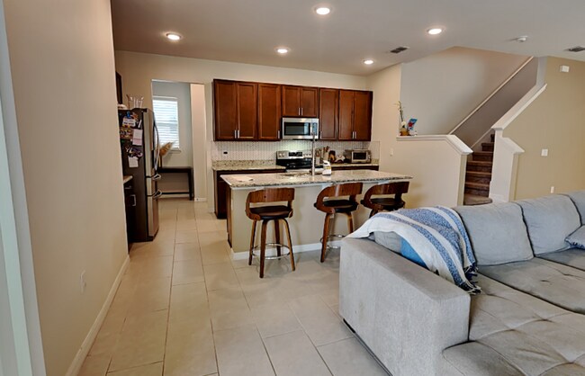 Building Photo - 2321 Grasmere View Pkwy N
