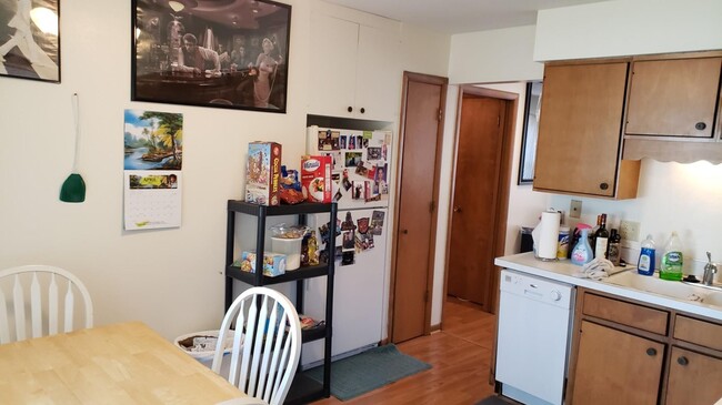 Foto del edificio - Ames upgraded duplex, available 8/1 possib...