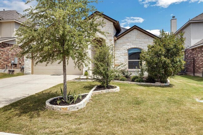 Foto del edificio - 217 Lewisville Ln