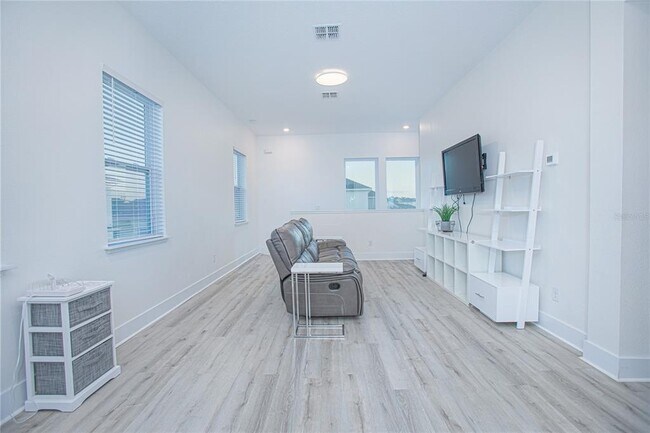 Building Photo - 8238 Nemours Pkwy