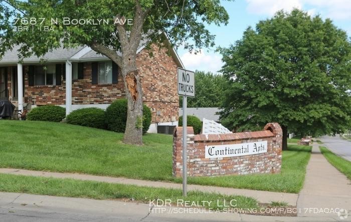 Foto principal - 2 bedroom in Gladstone MO 64118