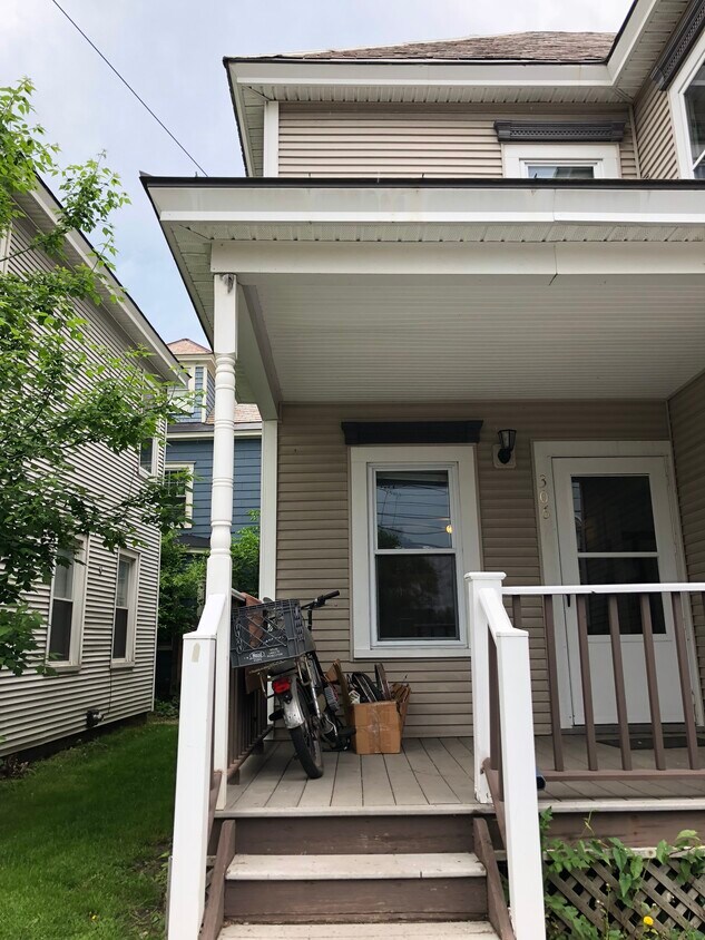 306 Colchester Ave, Burlington, VT 05401 House Rental in Burlington