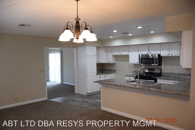 Foto del edificio - 4 br, 2 bath House - 1817 GATEWOOD DRIVE
