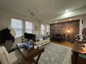 Building Photo - 6 Cleveland Pl