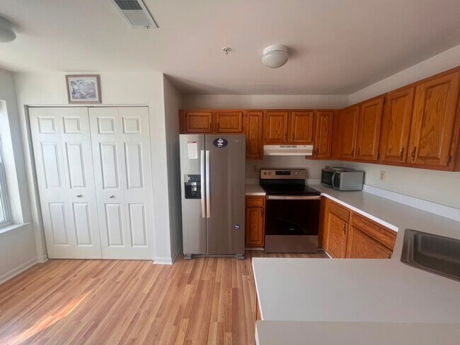 Foto del edificio - 6502 Home Water Ct