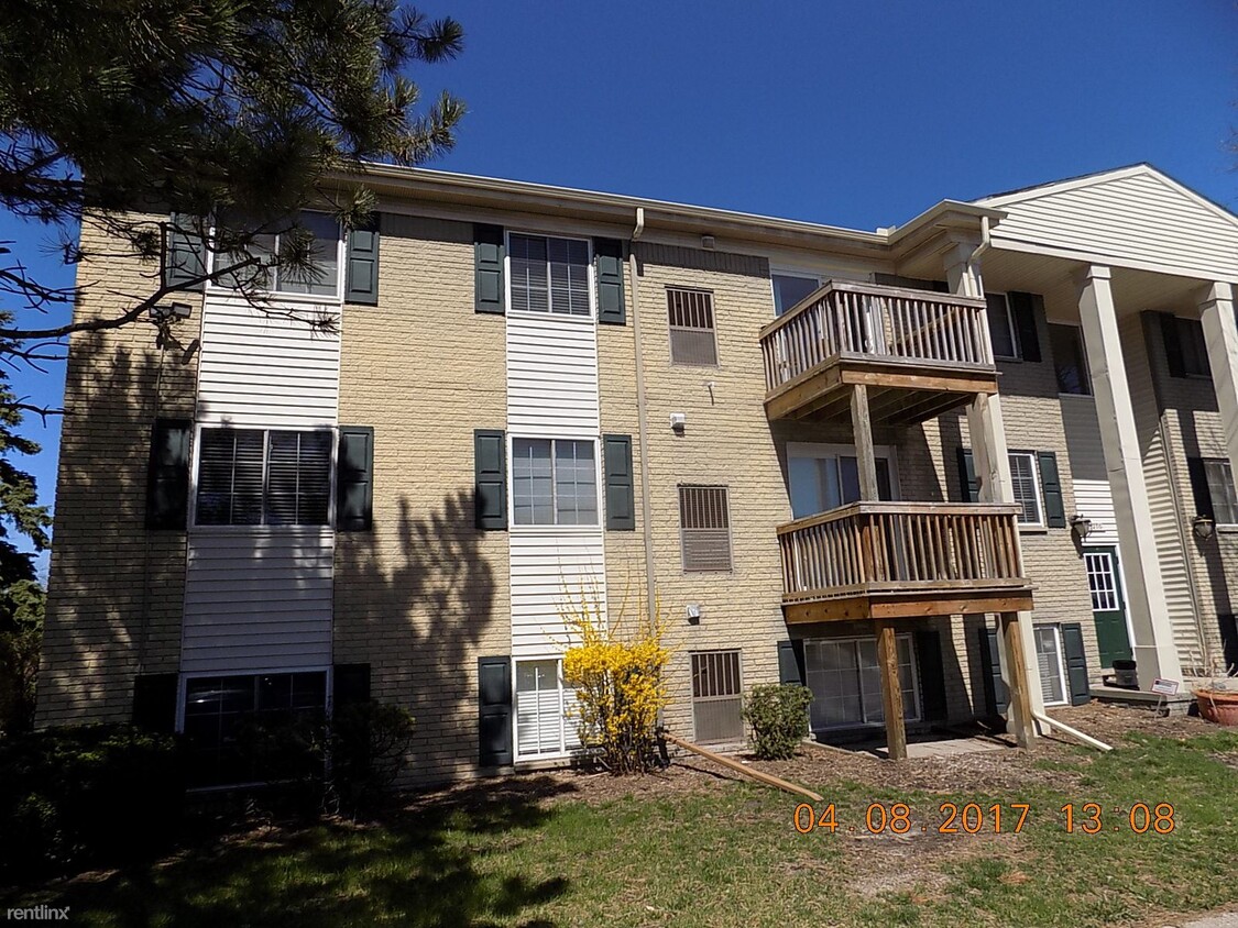 Foto principal - 2 br, 2 bath Condo - 45200 Keding St Apt 302