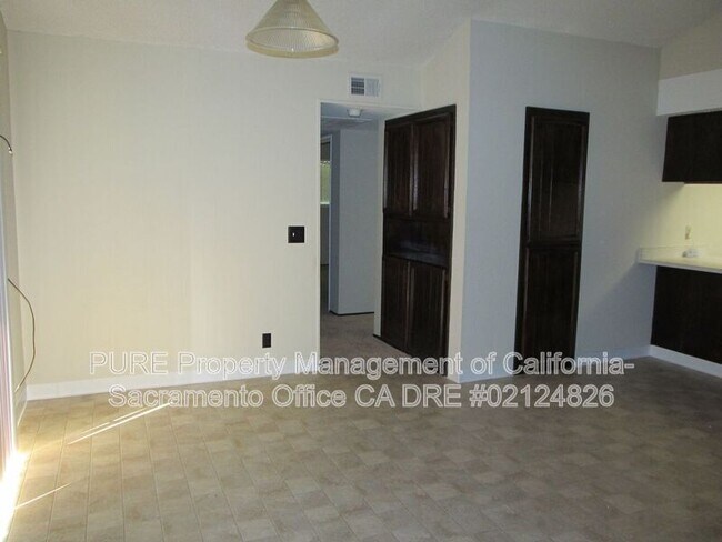 Building Photo - 5541 Aspenwood Ct