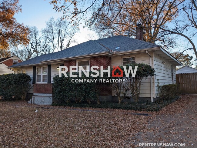 Building Photo - Classic 3/2 Berclair Area Home Now Availab...