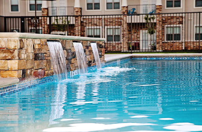 Building Photo - Central Park at Winstar Village Apartments