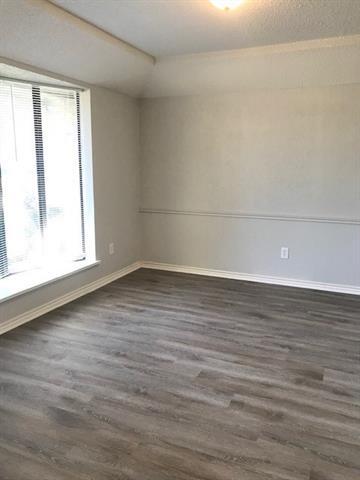 Foto del edificio - 2317 Saharah Dr