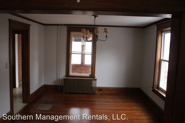 Building Photo - 3 br, 1.5 bath House - 40 S Constitution Ave