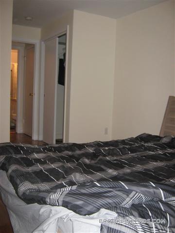 Building Photo - 46 Harvard St