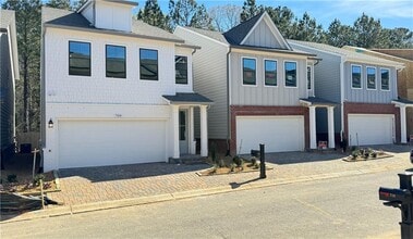 Building Photo - 709 Stickley Oak Way