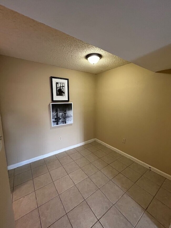 Foto del edificio - 843hm