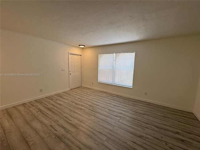 Building Photo - 5967 NW 23rd St