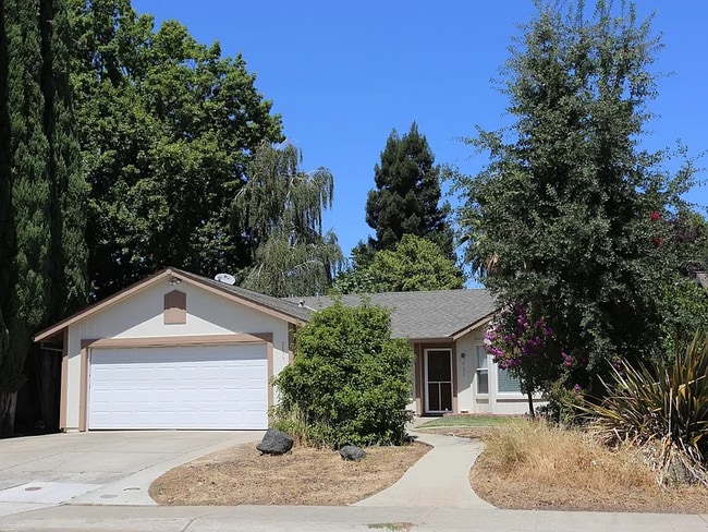 Building Photo - 2177 Atrisco Cir