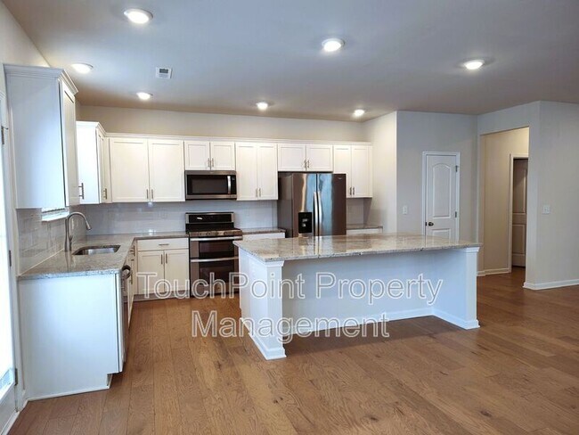 Building Photo - 3327 Glenn Hope Wy