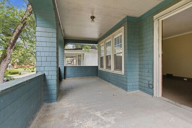 Building Photo - 13615 Earlwood Rd