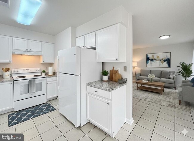 Foto del edificio - 102 Crossbill Way