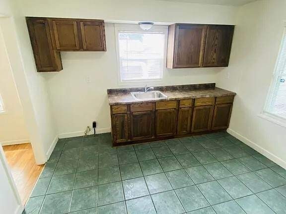 Building Photo - 5301 N 56th St
