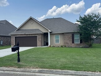 Building Photo - 23286 Mango Dr