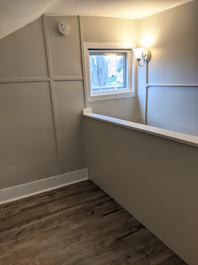 Foto del edificio - Adorable, Affordable, Available!! Complete Reno!!