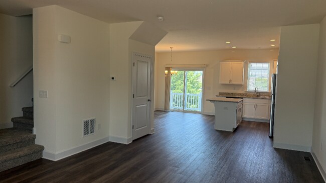 Foto del edificio - 3615 Fieldstone Dr