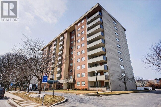 Building Photo - 1425 Ghent Ave