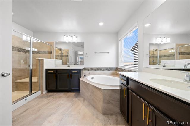Building Photo - 470 Hyde Park Cir