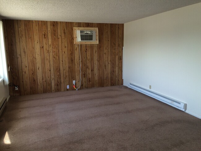 Foto del edificio - Pet Friendly / House for Rent!!