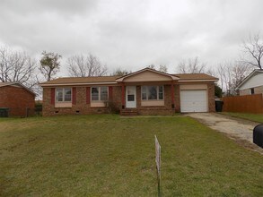 Building Photo - 6510 Cissna Dr