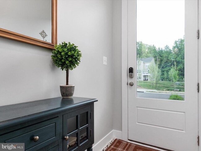 Building Photo - 2552 Buckthorn Dr