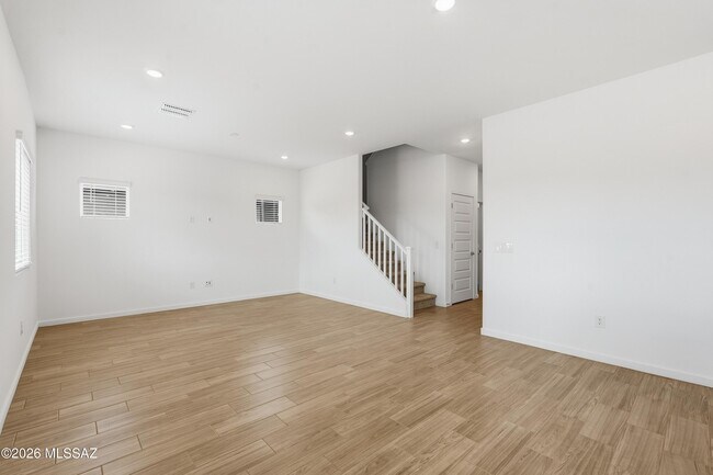 Foto del edificio - 11777 W Claudina St