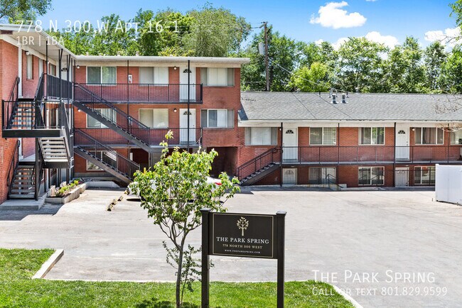 Foto del edificio - 778 N 300 W