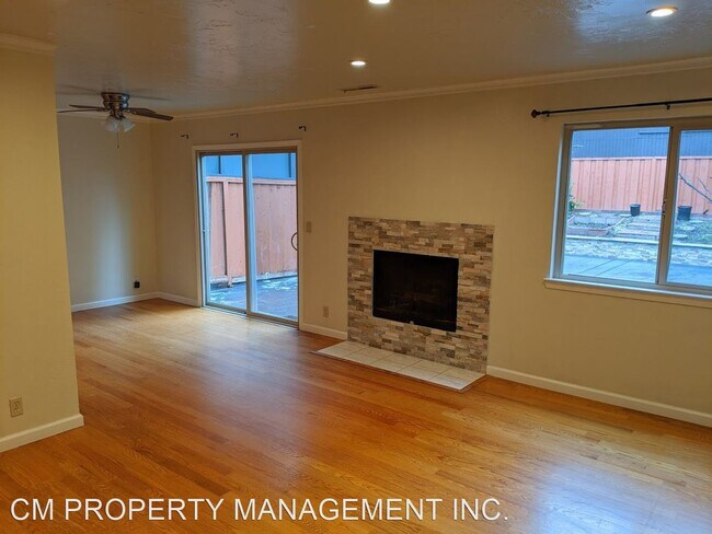 Building Photo - 3 br, 2.5 bath House - 2497 Parkside Drive