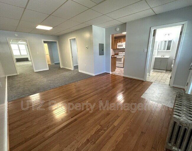 Building Photo - 3977 Littlestown Pike