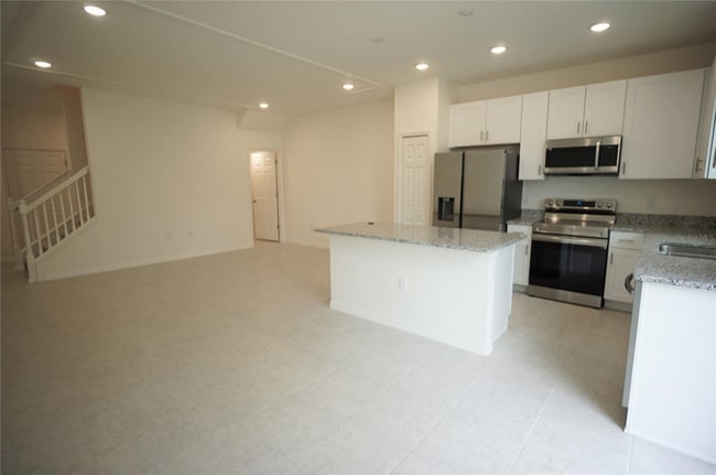 Building Photo - 34217 Cinder Wy