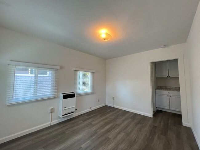 Building Photo - One Bedroom Unit in National City