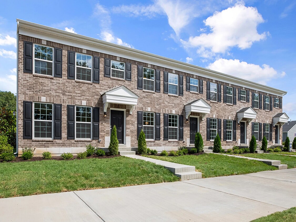Foto principal - 437 Sunset Hollow Drive