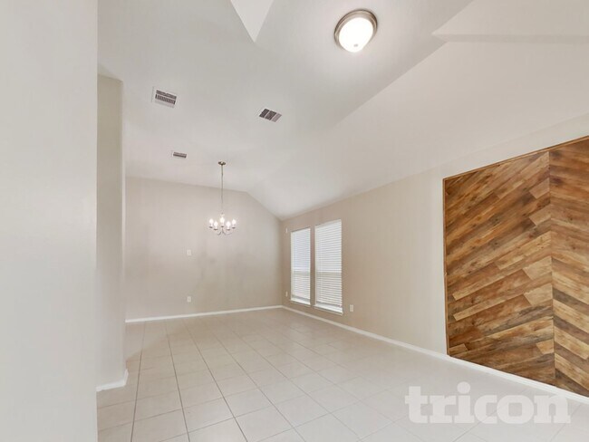 Foto del edificio - 13702 Sun Bear Ct