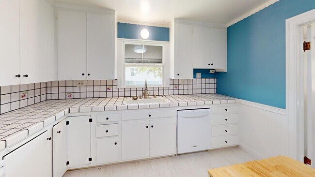 Building Photo - 2922 Camino Diablo