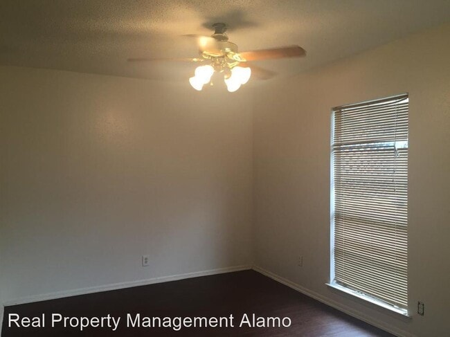 Building Photo - 3 br, 2 bath House - 6924 Stockport