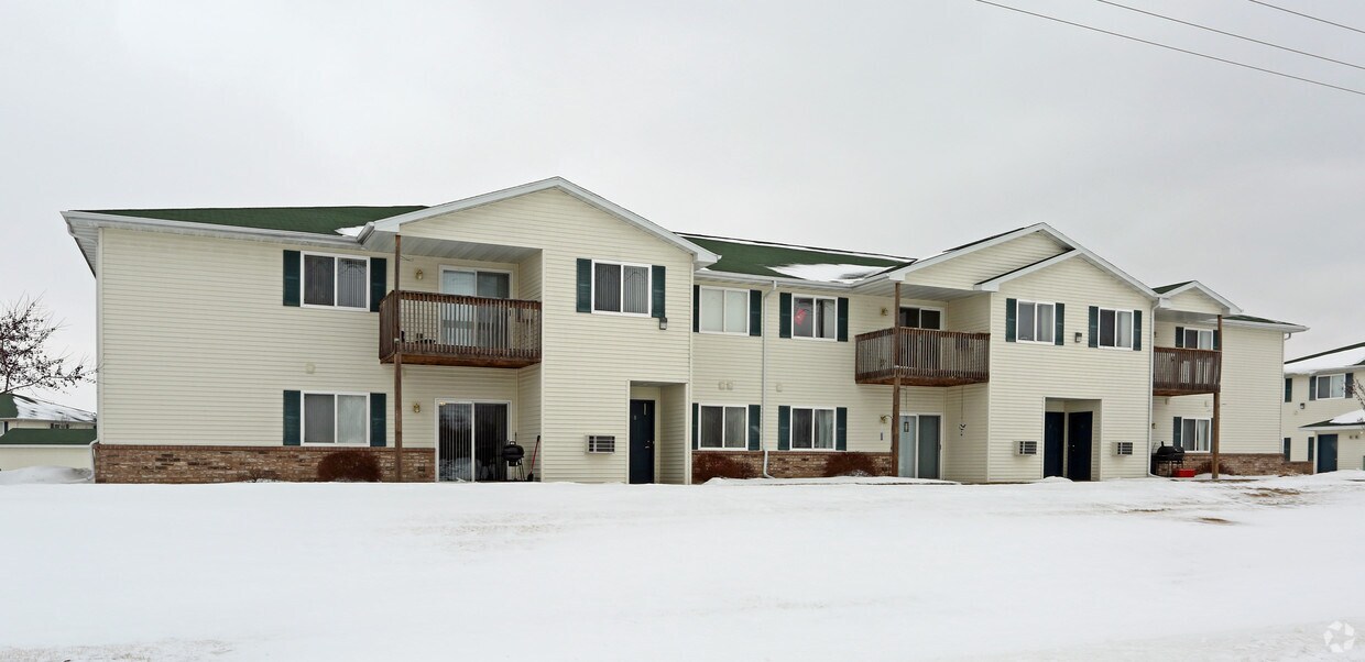 KESTREL RIDGE Apartments in Columbus, WI